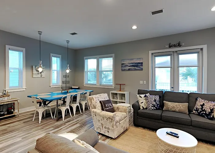 East Point F - Fantasea Holiday home *