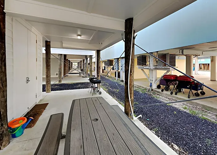 East Point F - Fantasea Holiday home