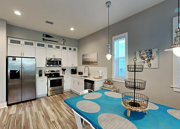 East Point F - Fantasea Holiday home